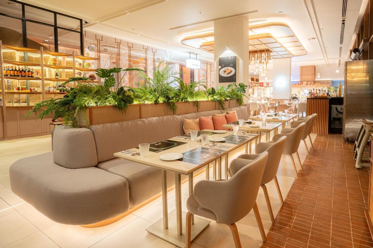 Centara Ubon Hotel Убон Ратчатани Екстериор снимка